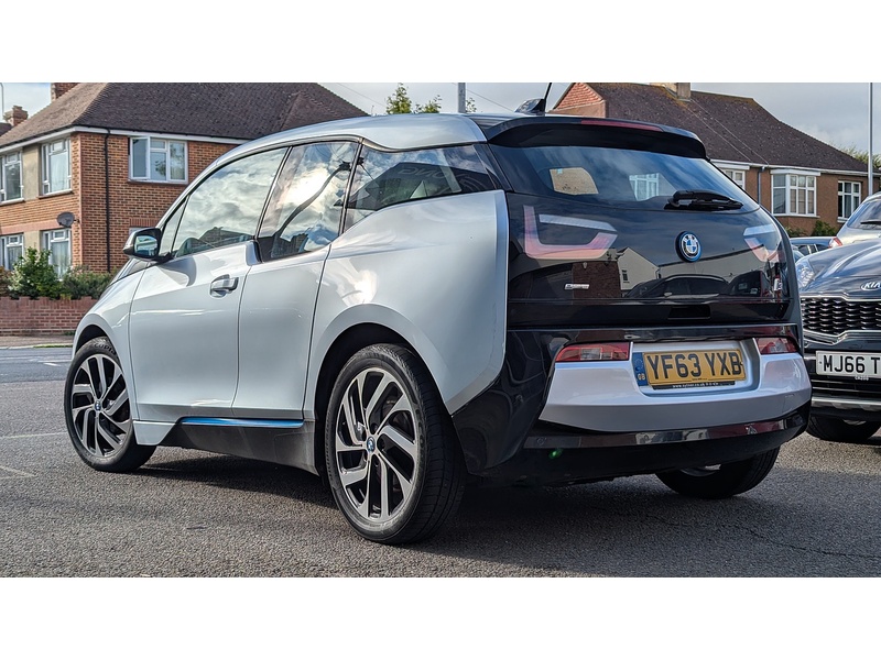 BMW i3 Hatchback 5dr Petrol Plug-in Hybrid Auto Euro 6 (s/s) (Range Extender) (170 ps) - U11175