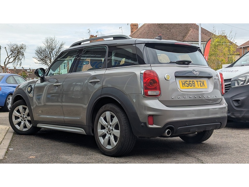 MINI Countryman 1.5 7.6kWh GPF Cooper SE SUV 5dr Petrol Plug-in Hybrid Auto ALL4 Euro 6 (s/s) (224 ps) - U11215