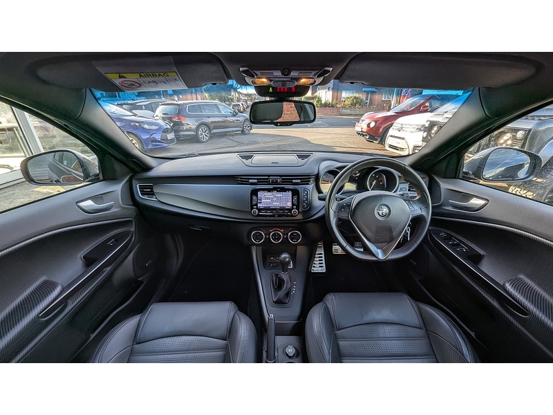 Alfa Romeo Giulietta 1750 TBi Veloce Hatchback 5dr Petrol TCT Euro 6 (240 bhp) - U11232