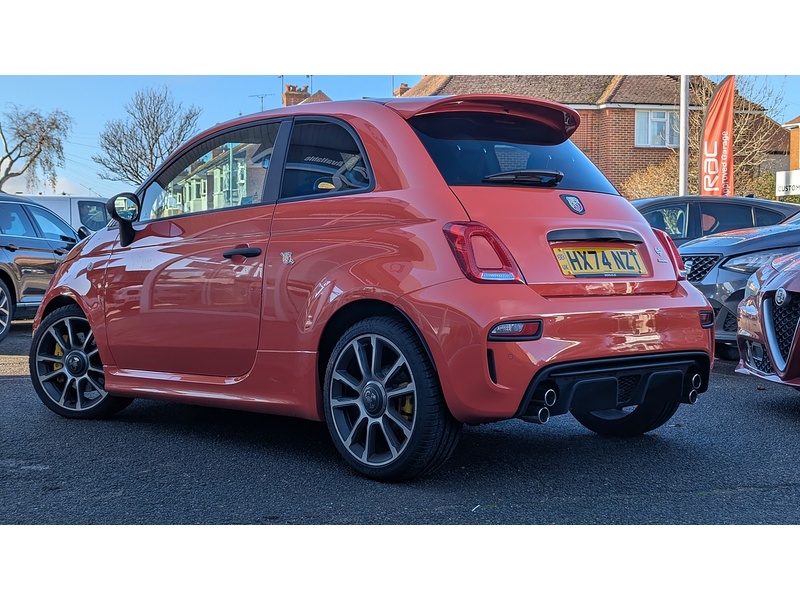 Abarth 695 1.4 T-Jet Turismo Hatchback 3dr Petrol Auto Euro 6 (180 bhp) - U11235
