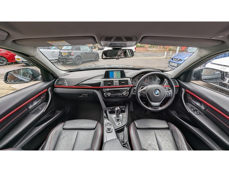 BMW 3 Series 2.0 330e 7.6kWh Sport Saloon 4dr Petrol Plug-in Hybrid Auto Euro 6 (s/s) (252 ps) - U11247
