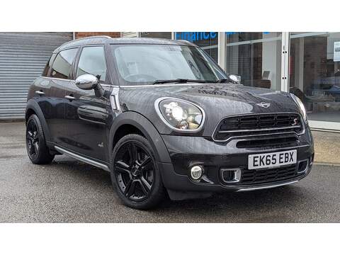 MINI Countryman E-TENSE 50kWh Bastille Crossback 5dr Electric Auto (136 ps)