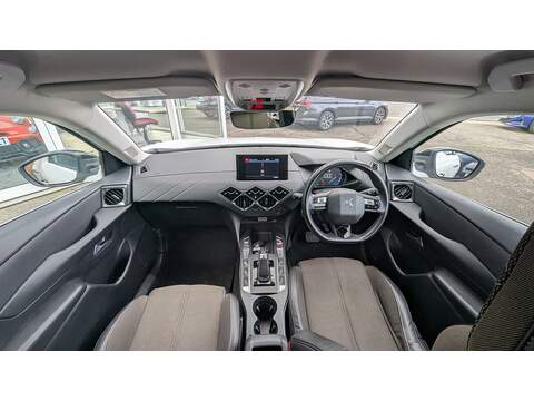 DS AUTOMOBILES DS 3 CROSSBACK E-TENSE 50kWh Bastille Crossback Auto 5dr - U11275