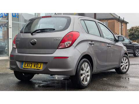 Hyundai i20 1.2 Style Hatchback 5dr Petrol Manual Euro 5 (85 bhp) - U11300