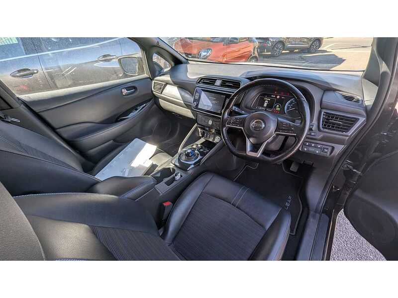 Nissan Leaf 40kWh N-Connecta Hatchback 5dr Electric Auto (150 ps) - U11395