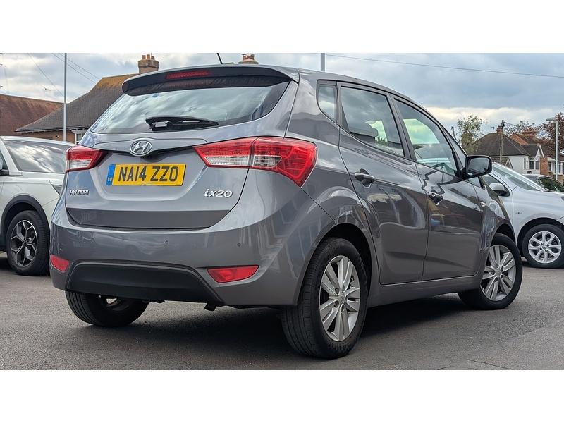 Hyundai ix20 1.6 Active Hatchback 5dr Petrol Auto Euro 5 (123 bhp) - U11401