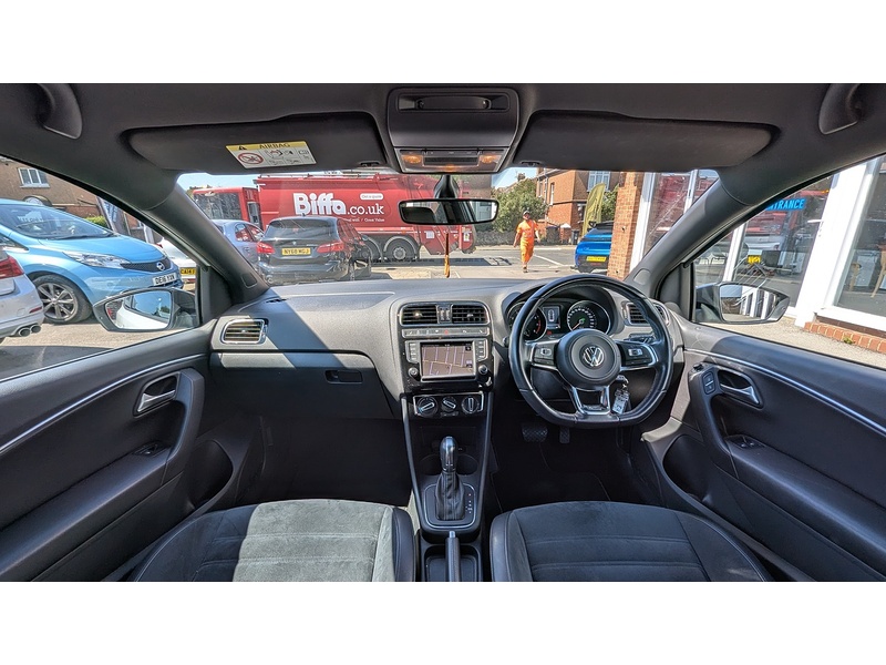 Volkswagen Polo 1.4 TSI BlueMotion Tech ACT BlueGT Hatchback 3dr Petrol DSG Euro 6 (s/s) (150 ps) - U11402
