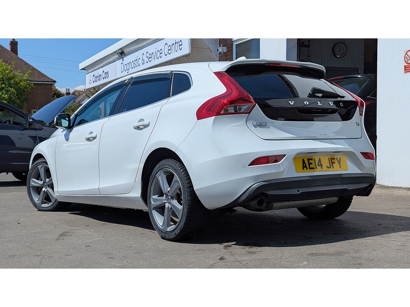 Volvo V40 T4 Se Lux Nav - U11403