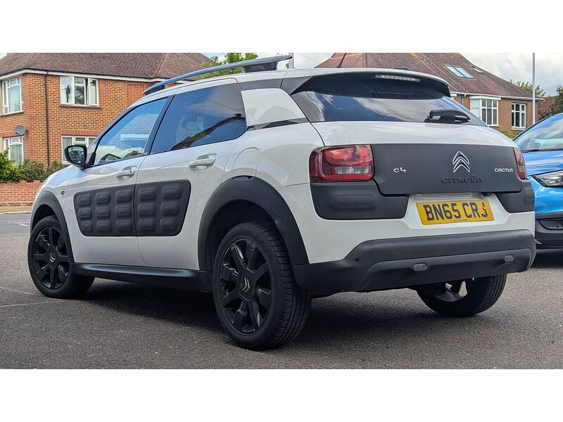 Citroen C4 Cactus 1.2 PureTech Flair Hatchback 5dr Petrol ETG5 Euro 6 (s/s) (82 ps) - U11419
