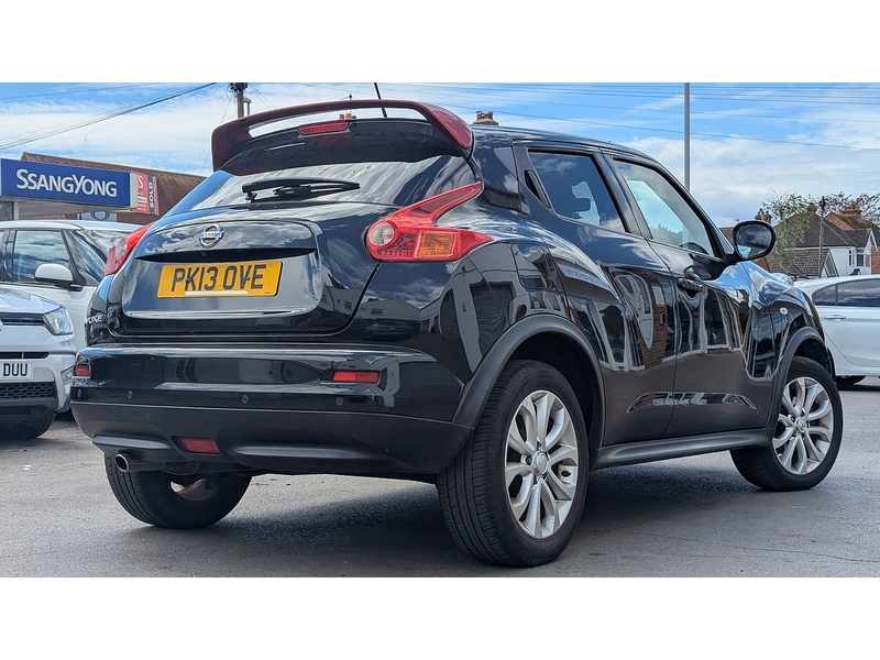 Nissan Juke 1.6 Acenta Premium SUV 5dr Petrol CVT Euro 5 (117 ps) - U11421