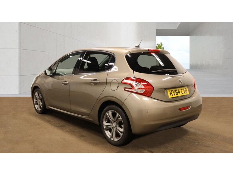 Peugeot 208 1.6 VTi Allure Hatchback 5dr Petrol Auto Euro 5 (120 ps) - U11474