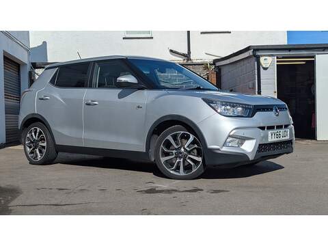 SsangYong Tivoli 1.4i Turbo Design Nav SUV 5dr Petrol Auto Euro 6 (140 ps)