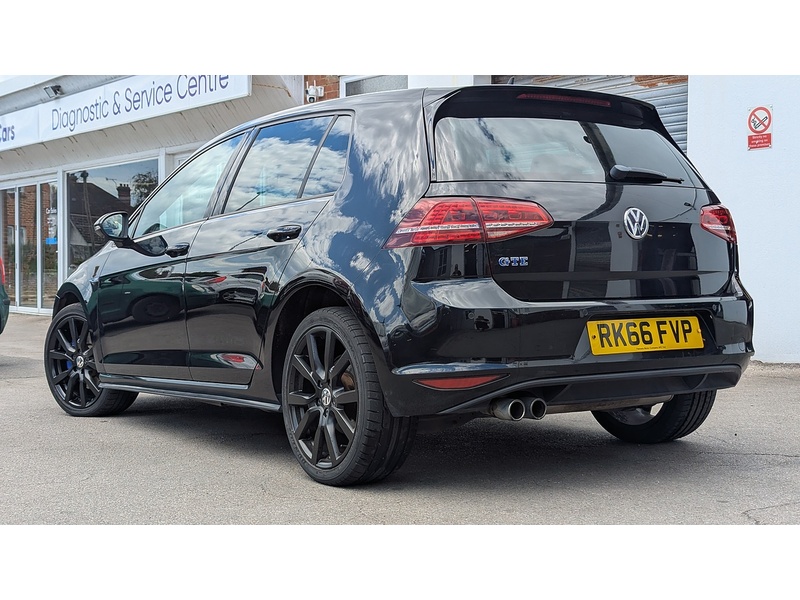Volkswagen Golf 1.4 TSI GTE Hatchback 5dr Petrol Plug-in Hybrid DSG Euro 6 (s/s) (204 ps) - U11483