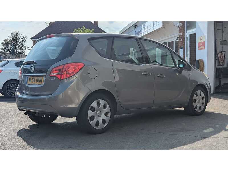 Vauxhall Meriva 1.4i Turbo Exclusiv MPV 5dr Petrol Auto Euro 6 (120 ps) - U11496