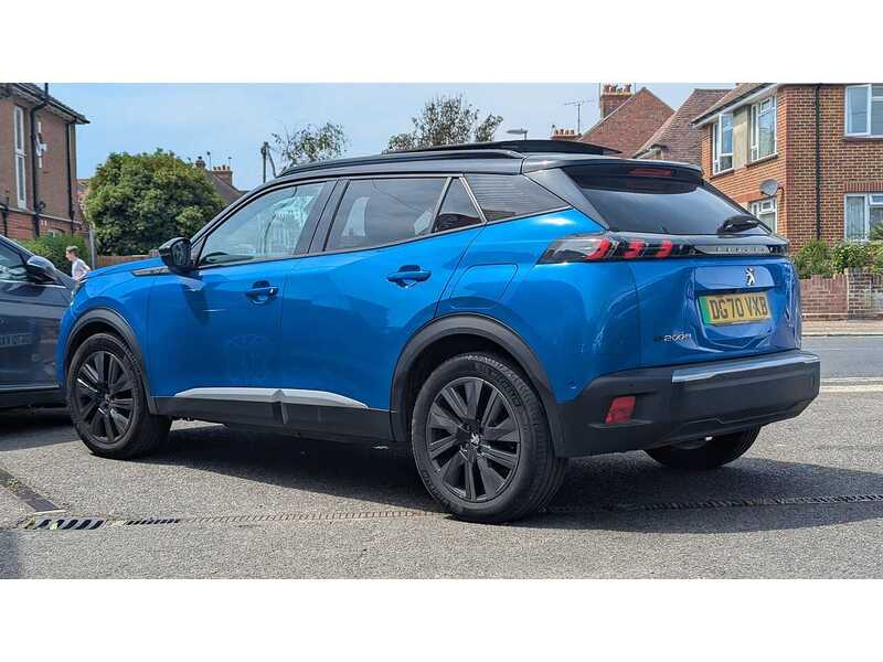 Peugeot E-2008 50kWh GT SUV 5dr Electric Auto (136 ps) - U11510