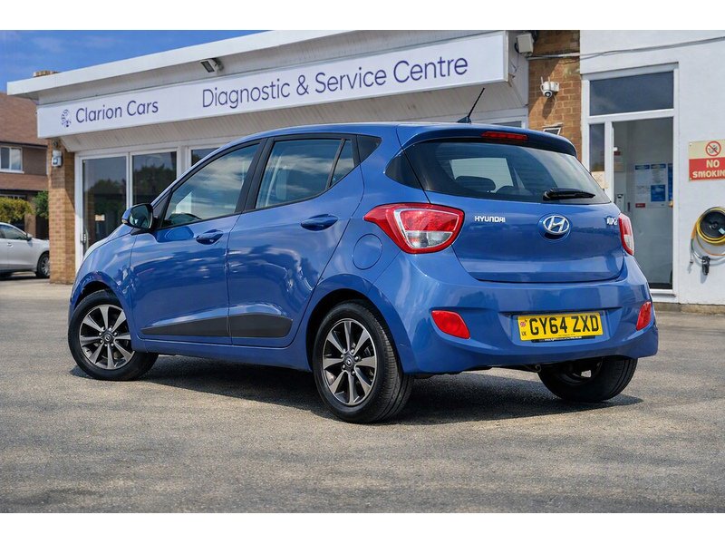 Hyundai i10 1.2 Premium Hatchback 5dr Petrol Auto Euro 5 (87 ps) - U11544