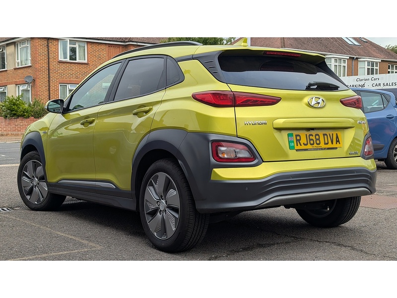 Hyundai KONA 64kWh Premium Auto 5dr - U11557
