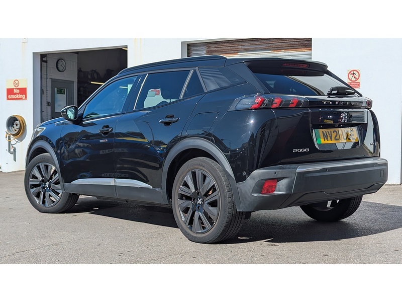 Peugeot E-2008 50kWh GT Premium SUV 5dr Electric Auto (136 ps) - U11573