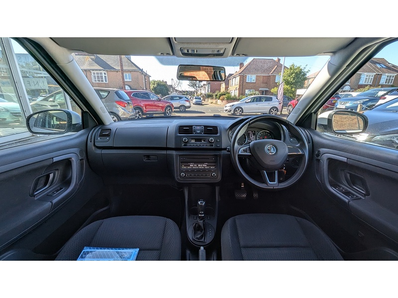 Skoda Fabia 1.2 TSI Elegance Estate 5dr Petrol DSG Euro 5 (105 ps) - U11582