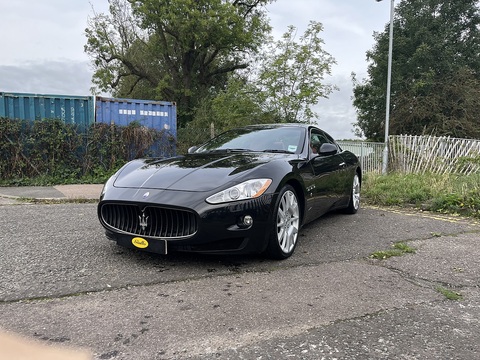 4.2 V8 Coupe 2dr Petrol Auto Euro 4 (405 ps)