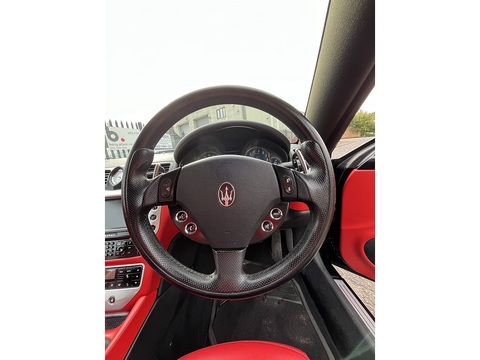 4.2 V8 Coupe 2dr Petrol Auto Euro 4 (405 ps)