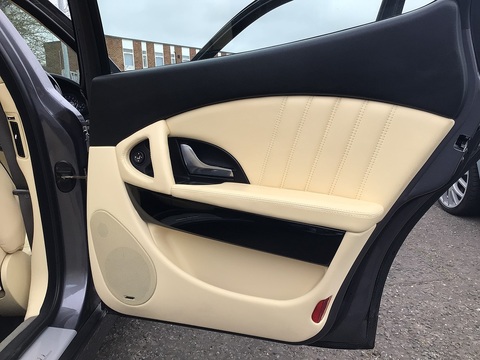4.2 V8 Collezione Cento Saloon 4dr Petrol Auto (345 g/km, 395 bhp)