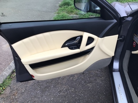 4.2 V8 Collezione Cento Saloon 4dr Petrol Auto (345 g/km, 395 bhp)