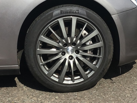 3.0 V6 Saloon 4dr Petrol ZF Euro 5 (330 ps)