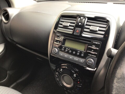 1.2 Acenta Hatchback 5dr Petrol Manual Euro 6 (80 ps)