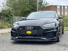 Everyday super :Audi RS5 Coupé 2.9 TFSI V6 Quattro Tiptronic - Mythos Black Metallic