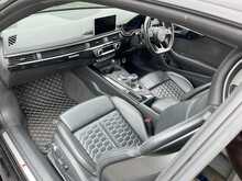 Everyday super :Audi RS5 Coupé 2.9 TFSI V6 Quattro Tiptronic - Mythos Black Metallic
