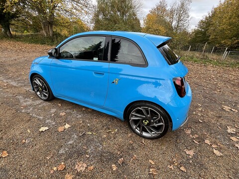 42kWh Scorpionissima Hatchback 3dr Electric Auto (155 ps)