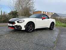 Abarth 124 Spider Corsa – Turin White