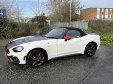 Abarth 124 Spider Corsa – Turin White