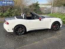 Abarth 124 Spider Corsa – Turin White