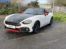 Abarth 124 Spider Corsa – Turin White