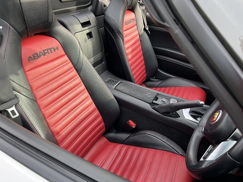 1.4 MultiAir Convertible 2dr Petrol Auto Euro 6 (170 ps)