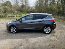 Ford Fiesta T EcoBoost MHEV Titanium 