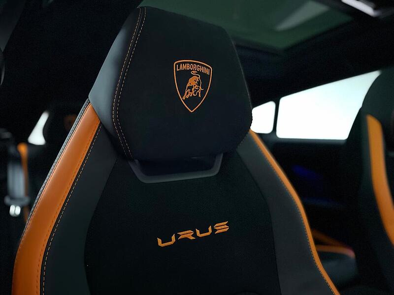 Lamborghini Urus V8 BiTurbo Performante - U400058300