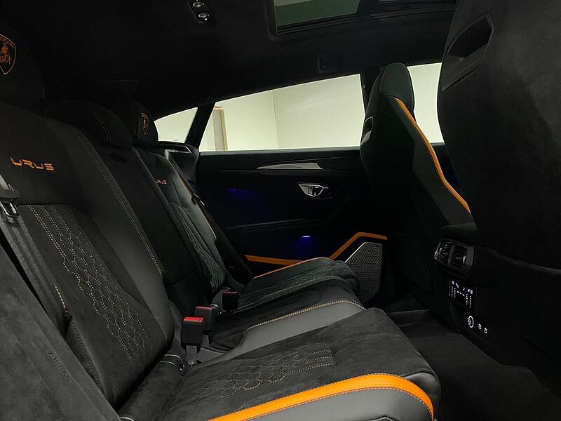 Lamborghini Urus V8 BiTurbo Performante - U400058300