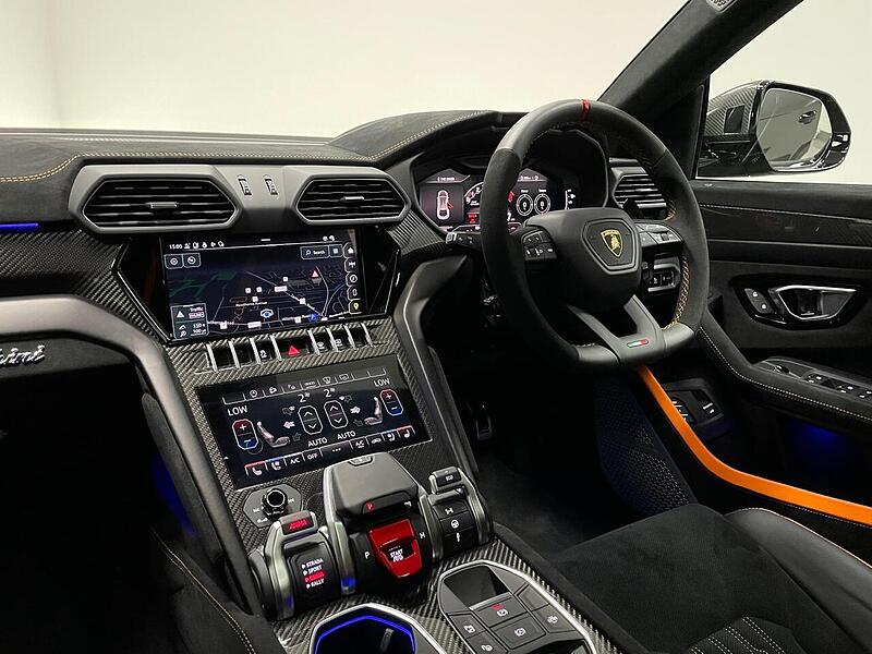 Lamborghini Urus V8 BiTurbo Performante - U400058300