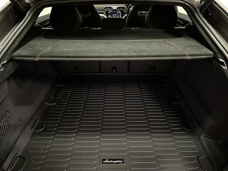 Lamborghini Urus V8 BiTurbo Performante - U400058300