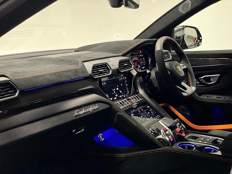 Lamborghini Urus V8 BiTurbo Performante - U400058300