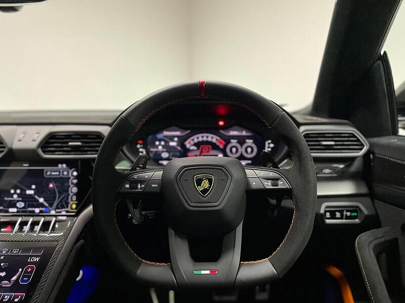 Lamborghini Urus V8 BiTurbo Performante - U400058300