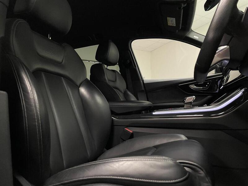 Audi Q7 TDI V6 Black Edition - U400058442