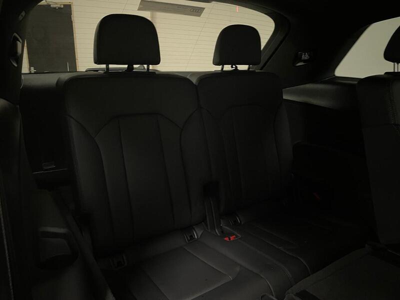 Audi Q7 TDI V6 Black Edition - U400058442