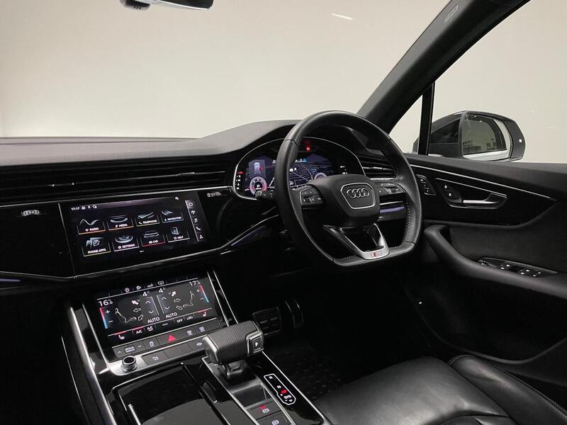 Audi Q7 TDI V6 Black Edition - U400058442