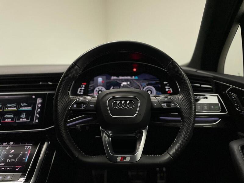 Audi Q7 TDI V6 Black Edition - U400058442