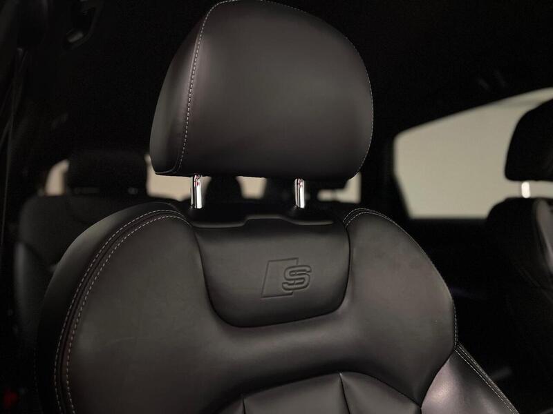 Audi Q7 TDI V6 Black Edition - U400058442