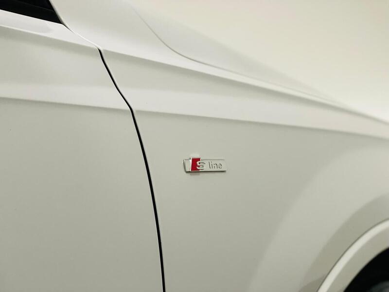 Audi Q7 TDI V6 Black Edition - U400058442